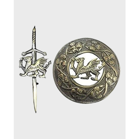 Scottish Lion Fly Plaid Brooch With Matching Kilt Pin